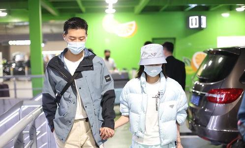 窦骁何超莲吃瓜娱乐圈